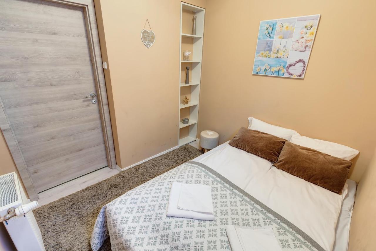 Victor Hugo Apartment Budapest Bagian luar foto